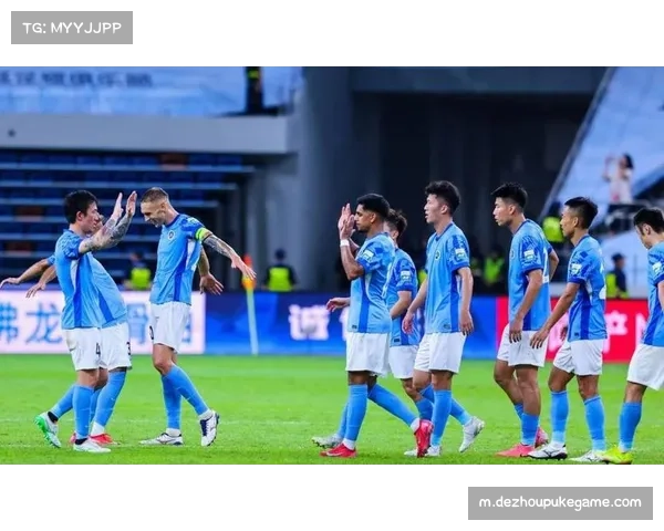 深圳新鹏城本科维奇防线指挥 克罗地亚中卫首秀需提升与队友默契度